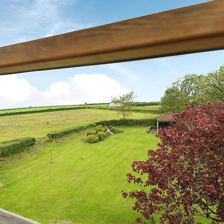 Kidwelly Farmhouse B&B Luaran gambar