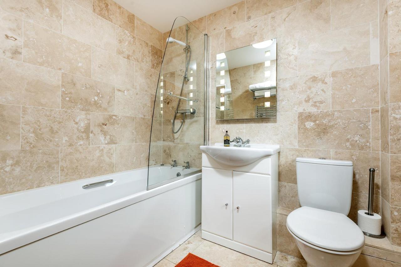 Kidwelly Farmhouse B&B Luaran gambar